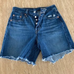 Levi’s shorts